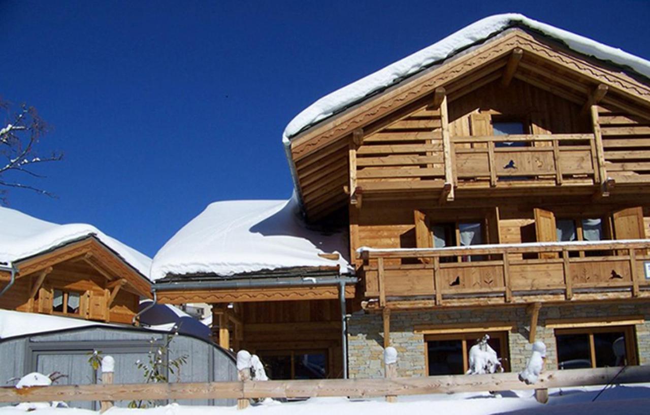 Odalys Chalet Le Renard Lodge เลส์เดอซาลป์ ภายนอก รูปภาพ